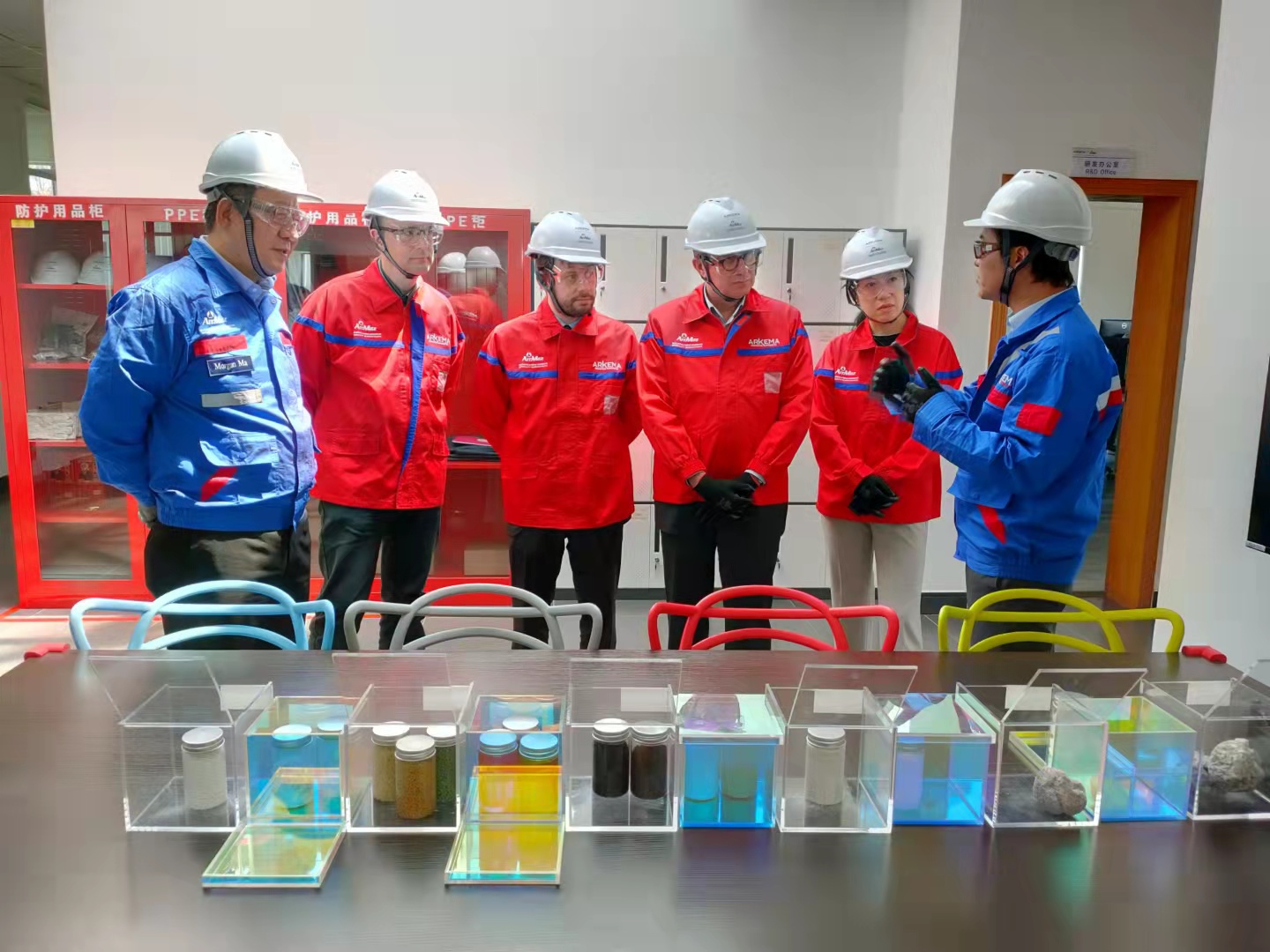 Visit of the Arrmaz factory in Kunming